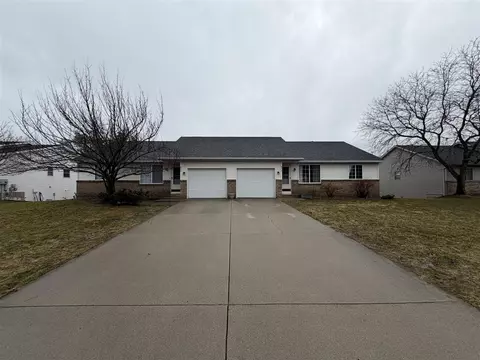 922 Vos, Jenison, MI 49428