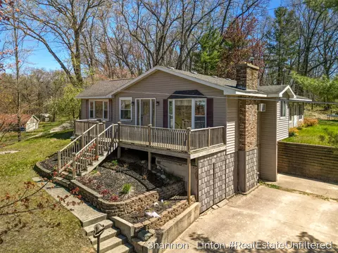 12088 N N Lk, Bitely, MI 49309