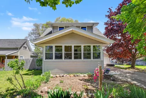 422 Pine, Belding, MI 48809