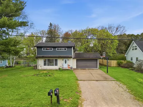 413 W Church, Reed City, MI 49677
