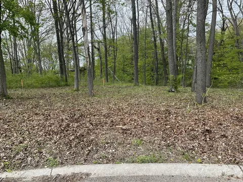 820 E Indiana, New Buffalo, MI 49117