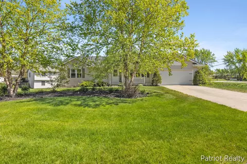 1330 Monte Carlo, Jenison, MI 49428