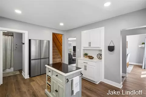 Kitchen - 322 E Gardner, Sparta, MI 49345 photo 2 of 5