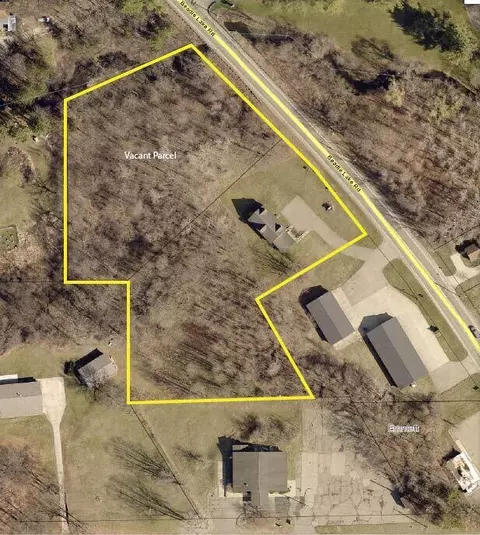 14615 Beadle Lk, Battle Creek, MI 49014