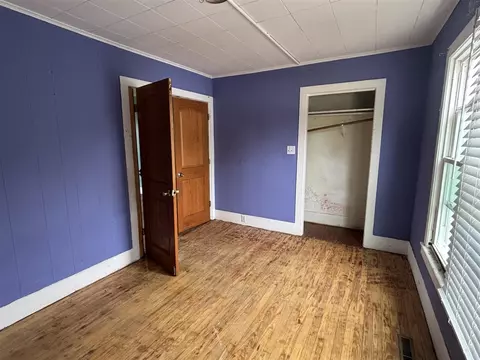 Bedroom - 245 Monroe, Brooklyn, MI 49230 photo 1 of 4