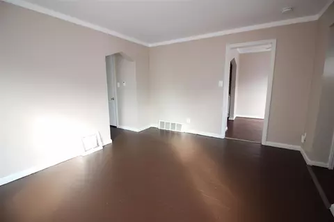 Living - 23833 Normandy, Eastpointe, MI 48021 photo 2 of 3
