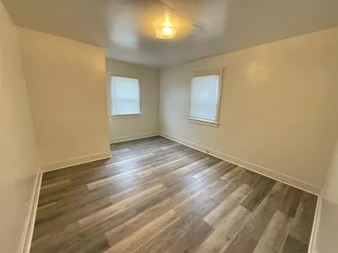 Bedroom - 334 W Wesley, Jackson, MI 49201 photo 12 of 14