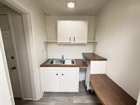 Other - 334 W Wesley, Jackson, MI 49201 photo 10 of 14