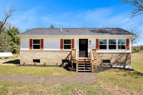 22940 Eisenhower, Newaygo, MI 49337