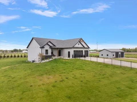 8760 Van Buren, Zeeland, MI 49464