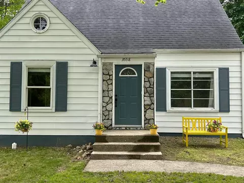 3558 Dover, Dexter, MI 48130