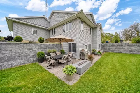 Exterior - 4926 Walz, Jackson, MI 49201 photo 9 of 25