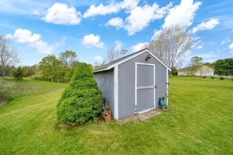 Exterior - 4926 Walz, Jackson, MI 49201 photo 20 of 25
