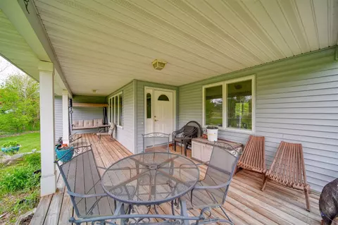 Exterior - 4926 Walz, Jackson, MI 49201 photo 17 of 25
