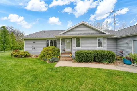 Exterior - 4926 Walz, Jackson, MI 49201 photo 4 of 25