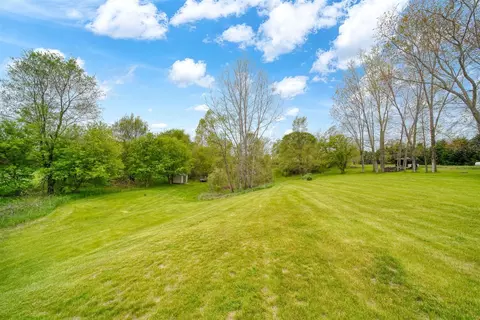 Exterior - 4926 Walz, Jackson, MI 49201 photo 22 of 25