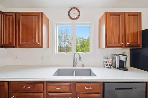 Kitchen - 4926 Walz, Jackson, MI 49201 photo 2 of 3