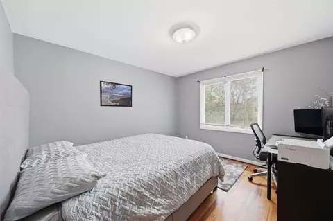 Bedroom - 4926 Walz, Jackson, MI 49201 photo 5 of 9