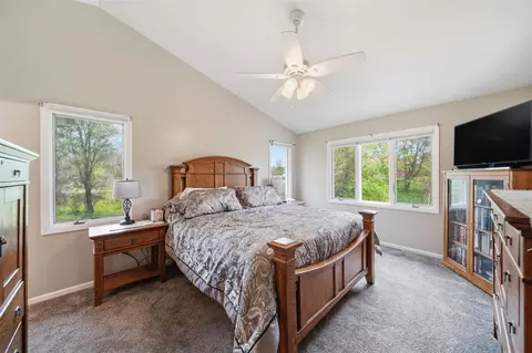 Bedroom - 4926 Walz, Jackson, MI 49201 photo 1 of 9