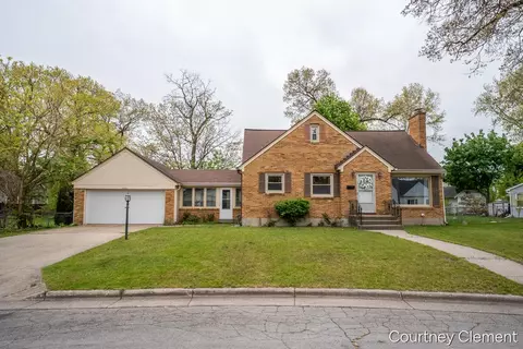 2565 Cherrywood, Wyoming, MI 49519
