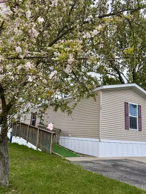 1700 Robbins #164, Grand Haven, MI 49417