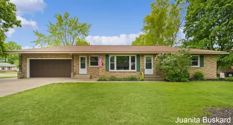 1745 Westwood, Jenison, MI 49428