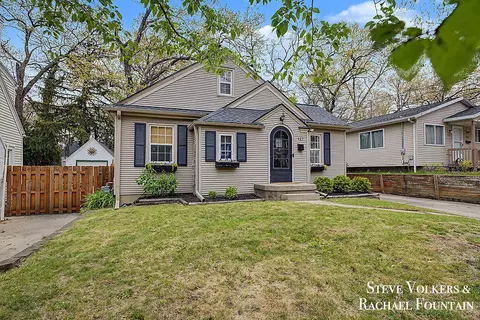 927 Joslin, Grand Rapids, MI 49507