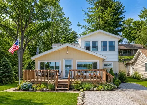 252 Evans, Tipton, MI 49287