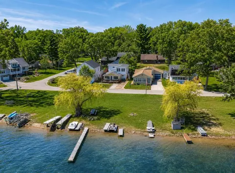 252 Evans, Tipton, MI 49287