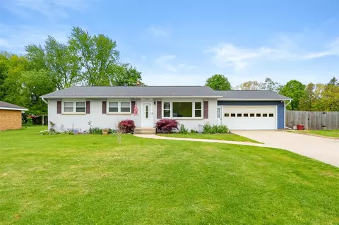 6806 Oakland, Portage, MI 49024