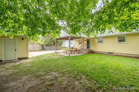 Exterior - 716 Alderman, Belding, MI 48809 photo 4 of 6
