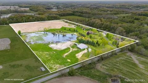 275 W Brogan, Hastings, MI 49058