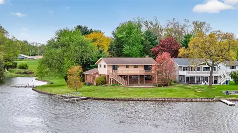 332 Riviera, Brooklyn, MI 49230