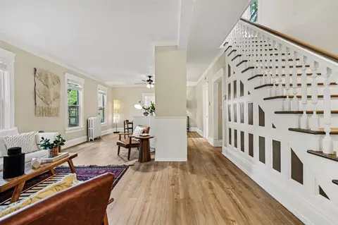 Entry Way - 512 Marsh, Saint Joseph, MI 49085 photo 2 of 2