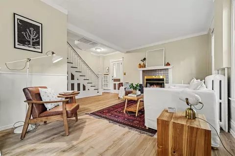 Living - 512 Marsh, Saint Joseph, MI 49085 photo 2 of 3