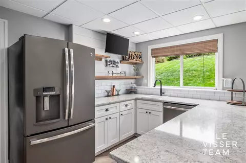 Kitchen - 4069 Amazon, Lowell, MI 49331 photo 8 of 8
