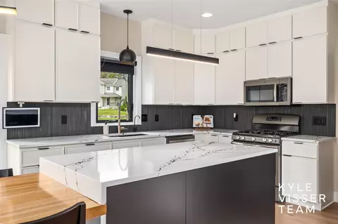 Kitchen - 4069 Amazon, Lowell, MI 49331 photo 3 of 8