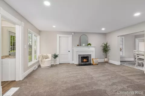 Living - 131 Third, Lakeview, MI 48850 photo 1 of 5
