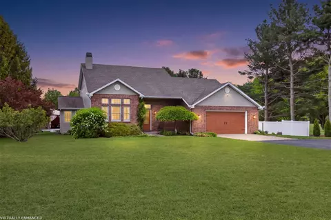 6815 Jericho, Stevensville, MI 49127