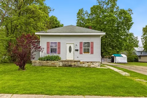 52 W Chicago, Quincy, MI 49082