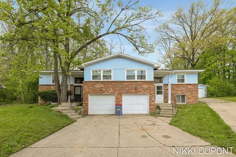 2417-2419 Edgewood, Grand Rapids, MI 49546