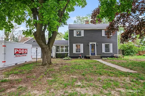 554 Lyles, Kentwood, MI 49548