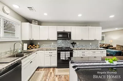 Kitchen - 1653 S Beech, White Cloud, MI 49349 photo 5 of 6