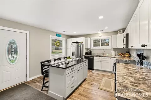 Kitchen - 1653 S Beech, White Cloud, MI 49349 photo 3 of 6