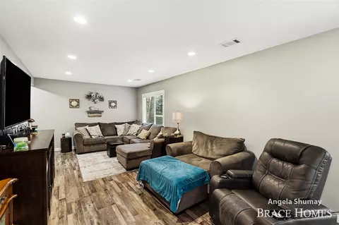 Other - 1653 S Beech, White Cloud, MI 49349 photo 3 of 5