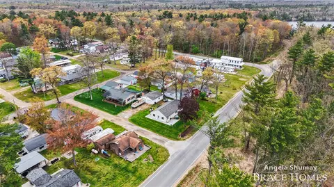 View/Area - 1653 S Beech, White Cloud, MI 49349 photo 4 of 4