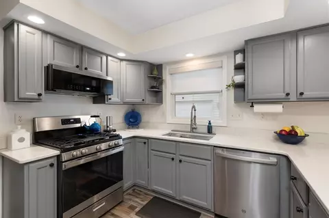 Kitchen - 36840 Chase, Romulus, MI 48174 photo 2 of 4