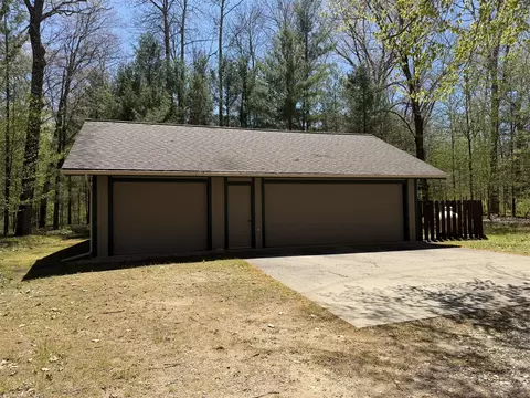 5620 N Utter, Irons, MI 49644 photo 6