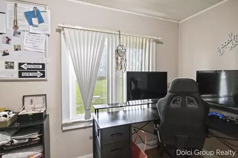 20690 Coolidge, Big Rapids, MI 49307 photo 13