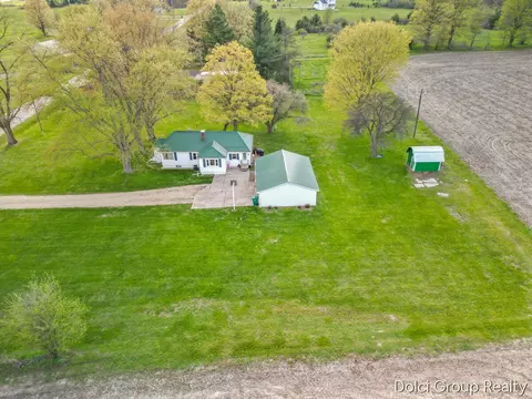 20690 Coolidge, Big Rapids, MI 49307 photo 3